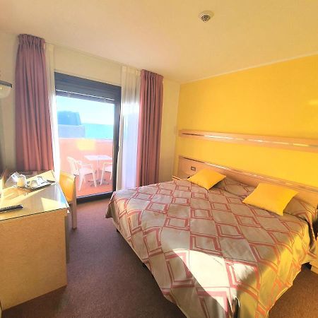 Hotel Antares 格拉多 外观 照片